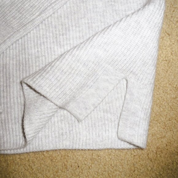 Denver Hayes Light Gray Button-Up V-Neck sweater - Sz M - Picture 7 of 9